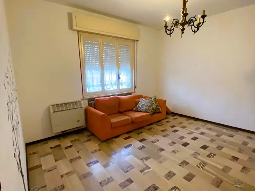 Immagine 9 di Villetta a schiera in vendita  in Argine Filippina 104 a Sissa Trecasali