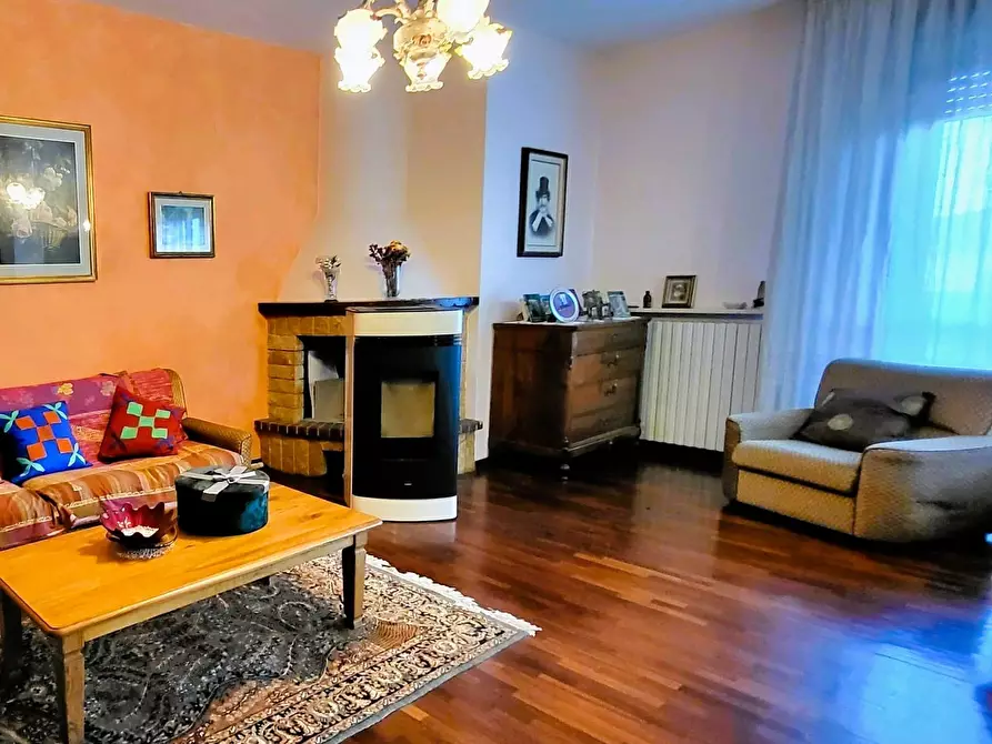 Immagine 3 di Quadrilocale in vendita  in Via Pietro Nenni 38 a Fontanellato