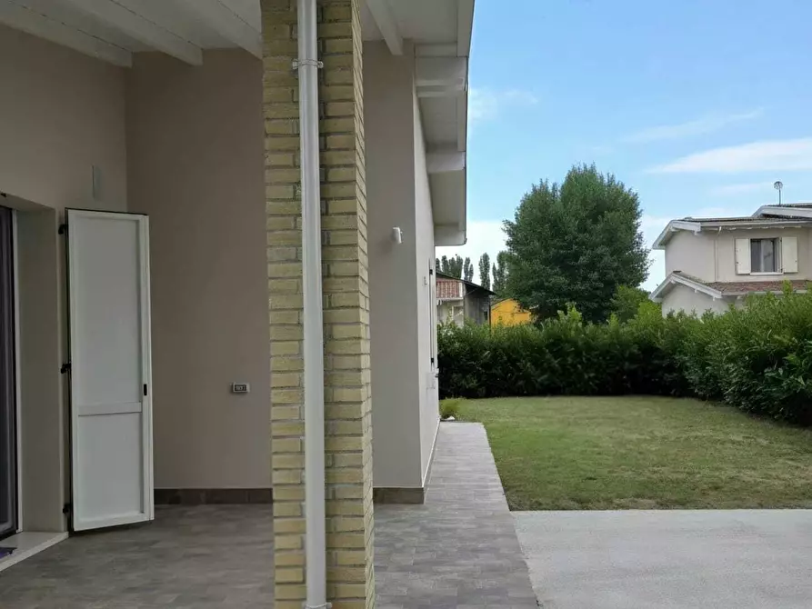 Immagine 42 di Villa in vendita  in Via Ponticella 24 a Sissa Trecasali