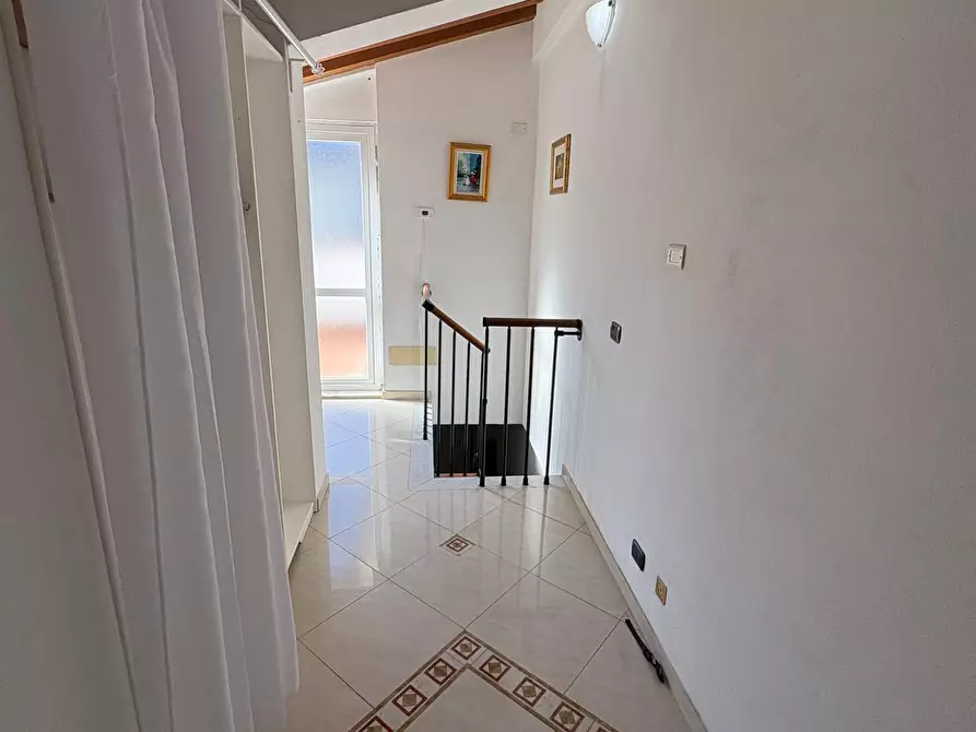 Immagine 21 di Quadrilocale in vendita  in Via Fontanella 19 a La Spezia