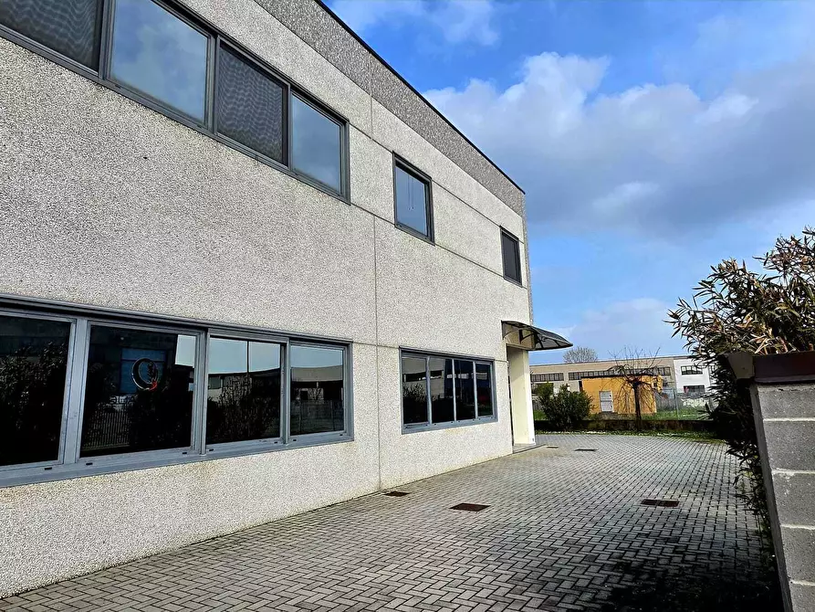 Immagine 8 di Capannone industriale in vendita  in Via Galileo Galilei 14 a Sissa Trecasali