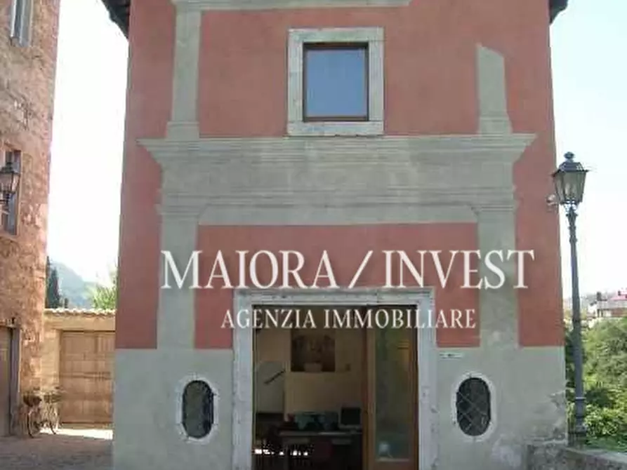 Immagine 1 di Casa indipendente in vendita  a Ascoli Piceno