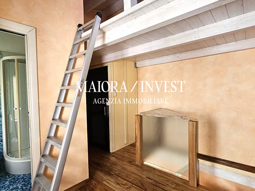 Immagine 7 di Locale commerciale in vendita  a San Benedetto Del Tronto