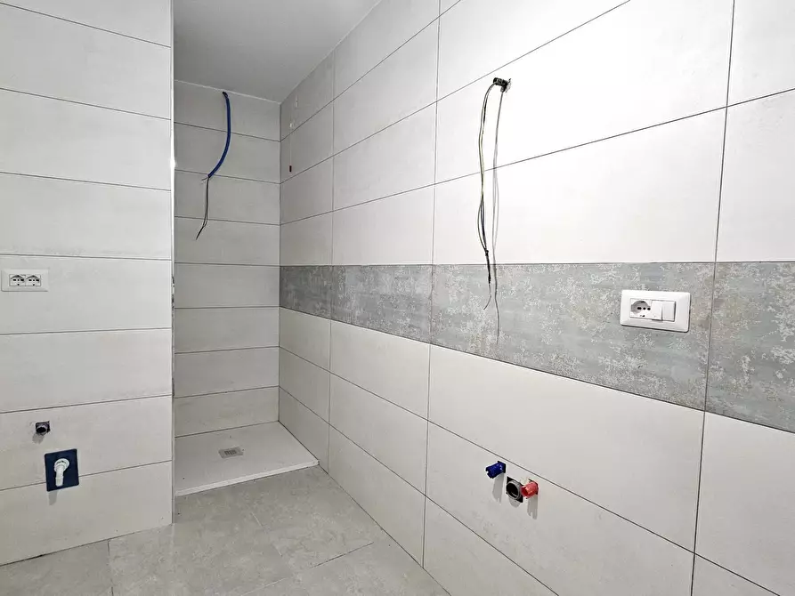 Immagine 17 di Quadrilocale in vendita  in via Laberinto 54 a San Benedetto Del Tronto