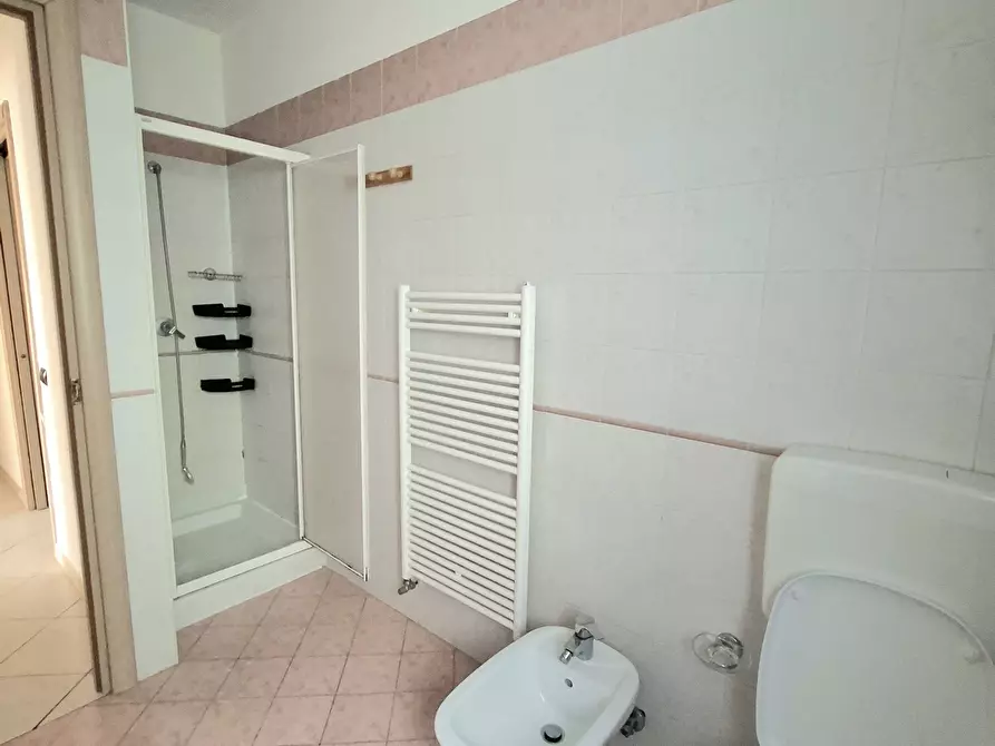 Immagine 8 di Trilocale in vendita  in Via Carlo Forlanini 55 a Rovigo