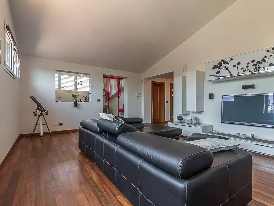 Immagine 19 di Villa in vendita  in Via Claudio Gallerani 2 a Terre Del Reno