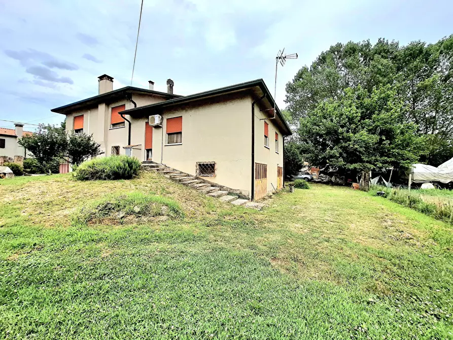 Immagine 4 di Casa indipendente in vendita  in Località Ca' Garzoni 37 a Adria