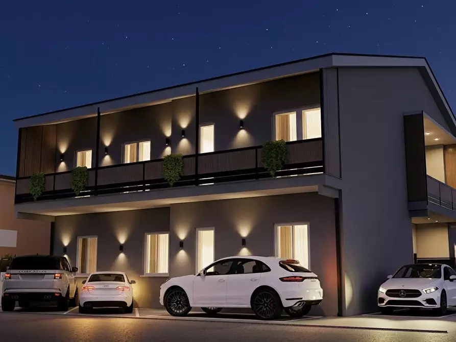 Immagine 6 di Quadrilocale in vendita  in Via Amerigo Vespucci 9 a Rovigo