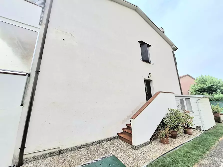 Immagine 3 di Villetta a schiera in vendita  in Vicolo della Resistenza 4 a Copparo