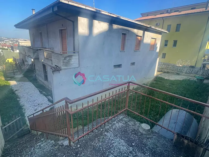 Immagine 99 di Casa indipendente in vendita  a Montesilvano