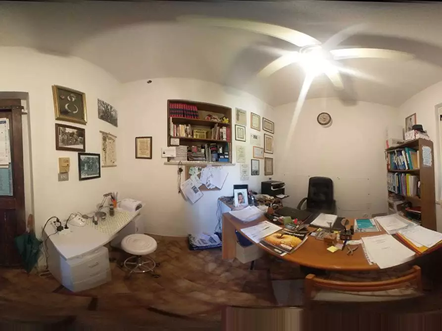 Immagine 39 di Rustico / casale in vendita  a Loreto Aprutino