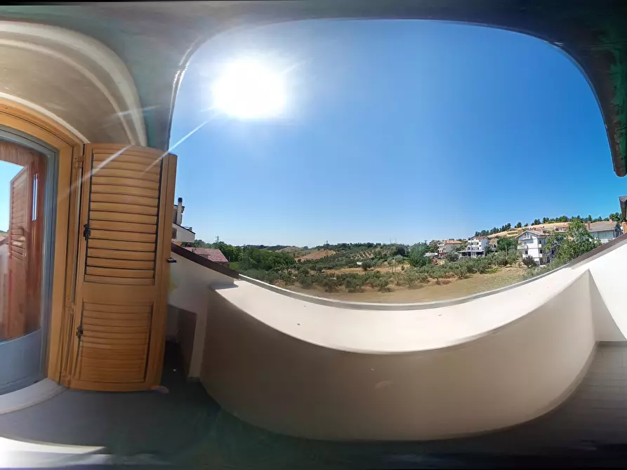 Immagine 57 di Casa indipendente in vendita  a Silvi