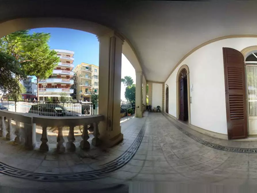 Immagine 3 di Appartamento in vendita  a Silvi