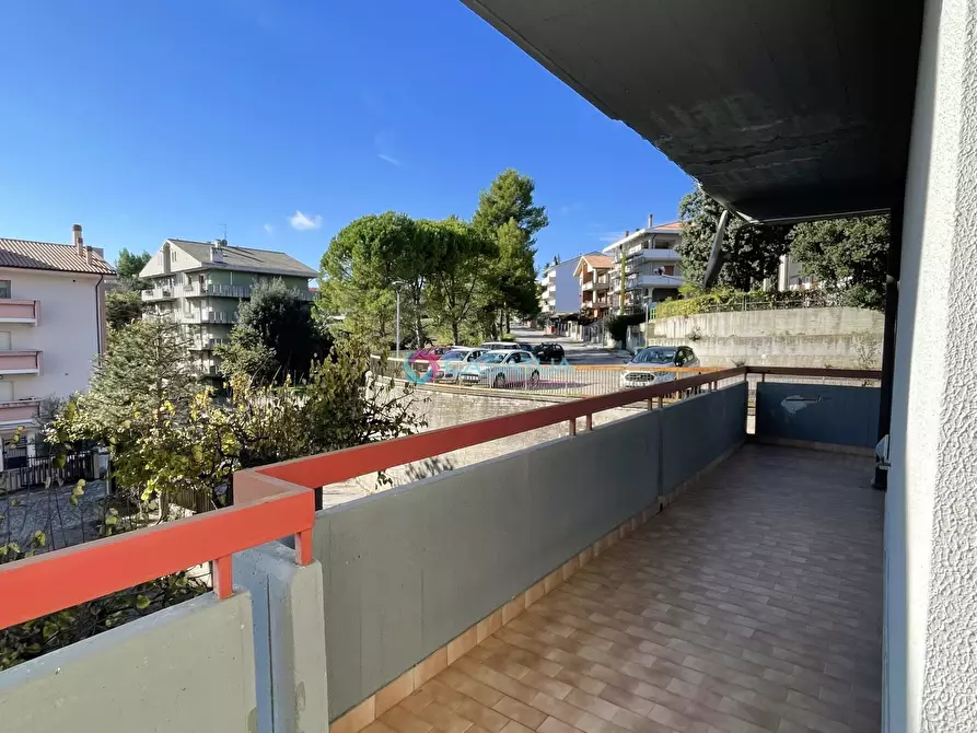 Immagine 16 di Trilocale in vendita  a Atri