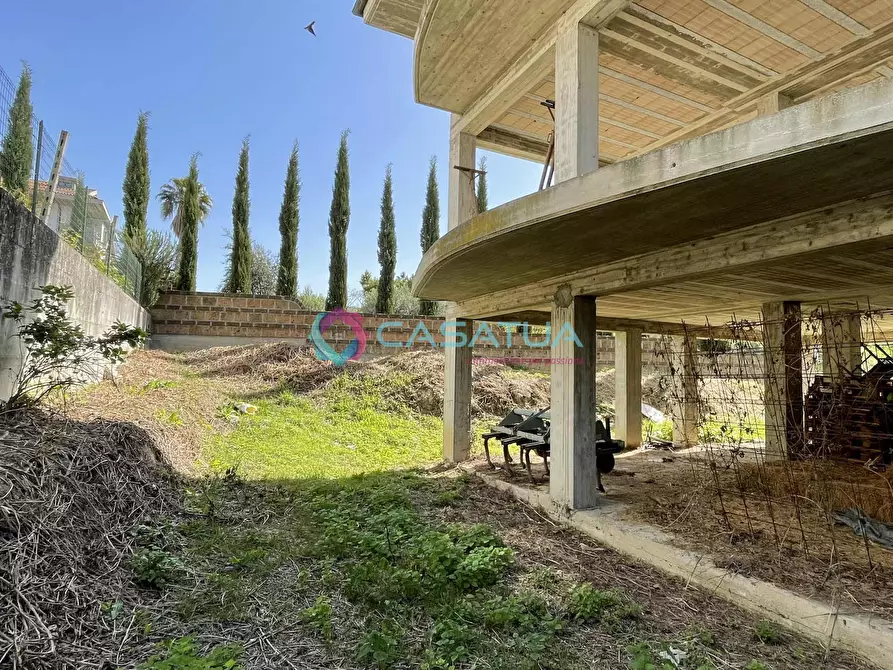 Immagine 8 di Casa indipendente in vendita  a Cappelle Sul Tavo