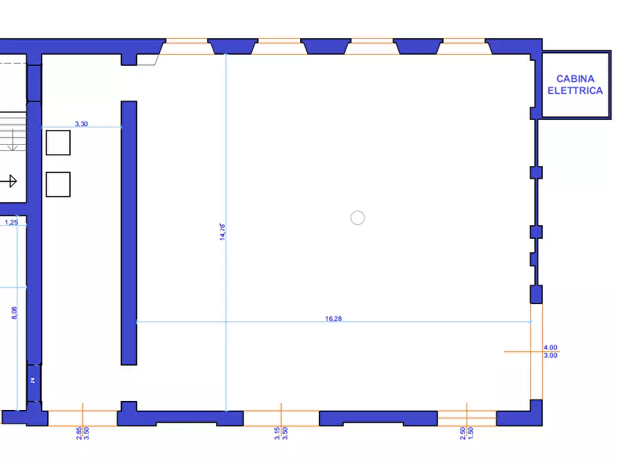 Immagine 3 di Attività artigianale in affitto  in Strada Statale 1 18 a Carrara