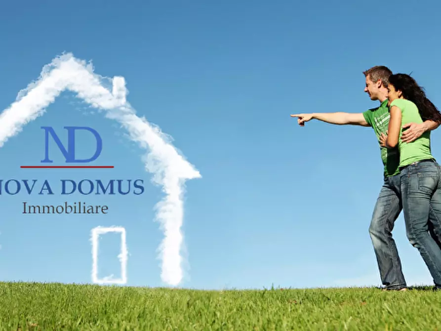 Immagine 13 di Casa bifamiliare in vendita  in Via Europa 13 a Ortonovo