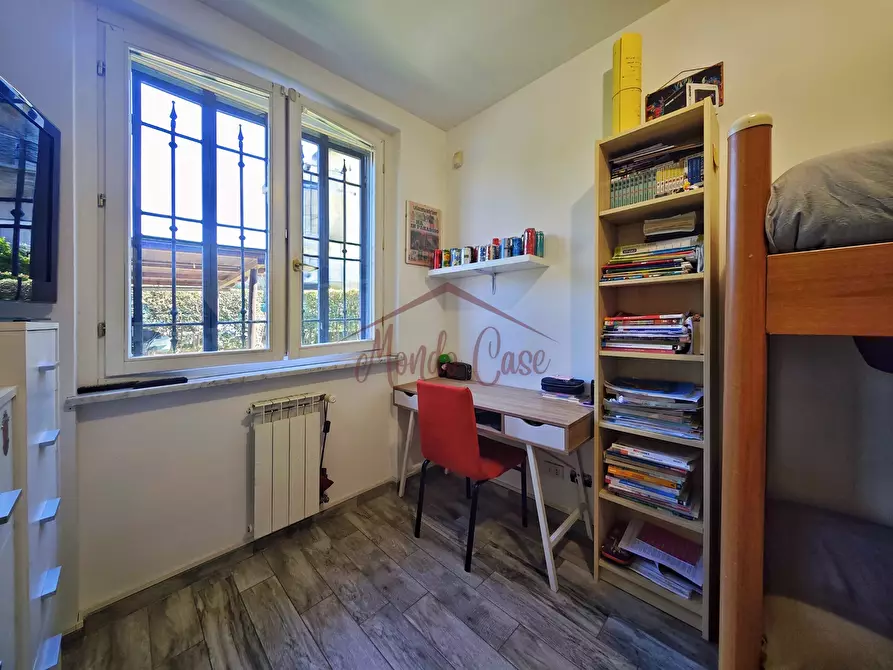 Immagine 68 di Pentalocale in vendita  in Via Socrate Benacci 29 a Sarzana