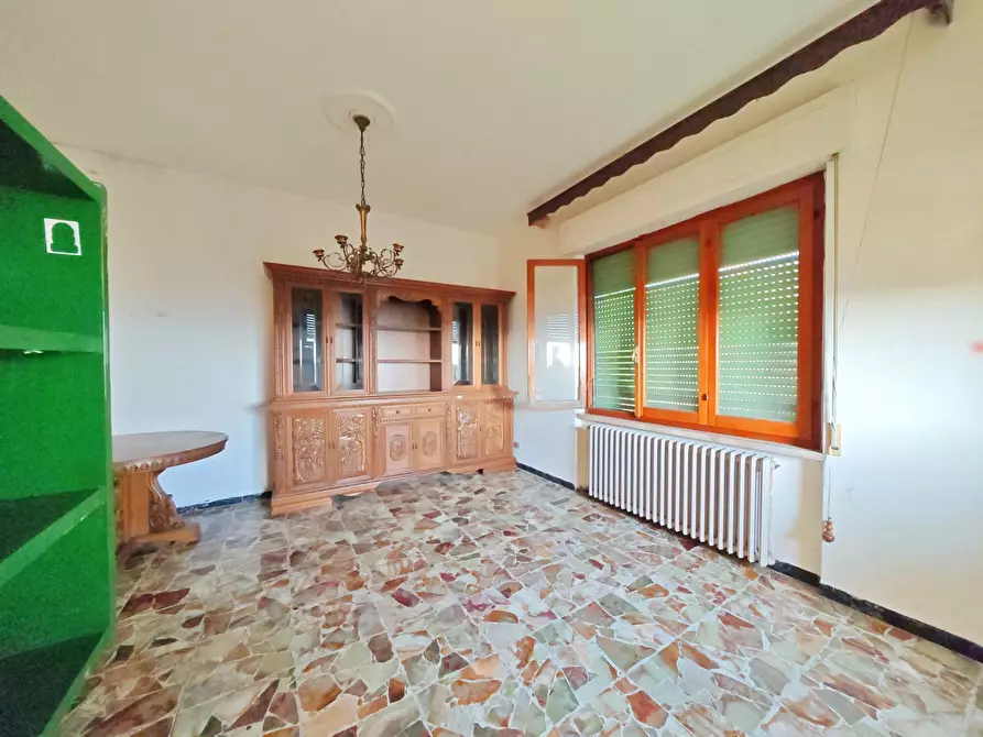 Immagine 32 di Porzione di casa in vendita  in SP23 683 a Castelnuovo Magra