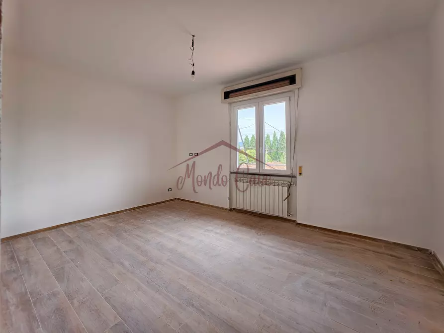 Immagine 29 di Porzione di casa in vendita  in Via Battifollo 53 a Sarzana