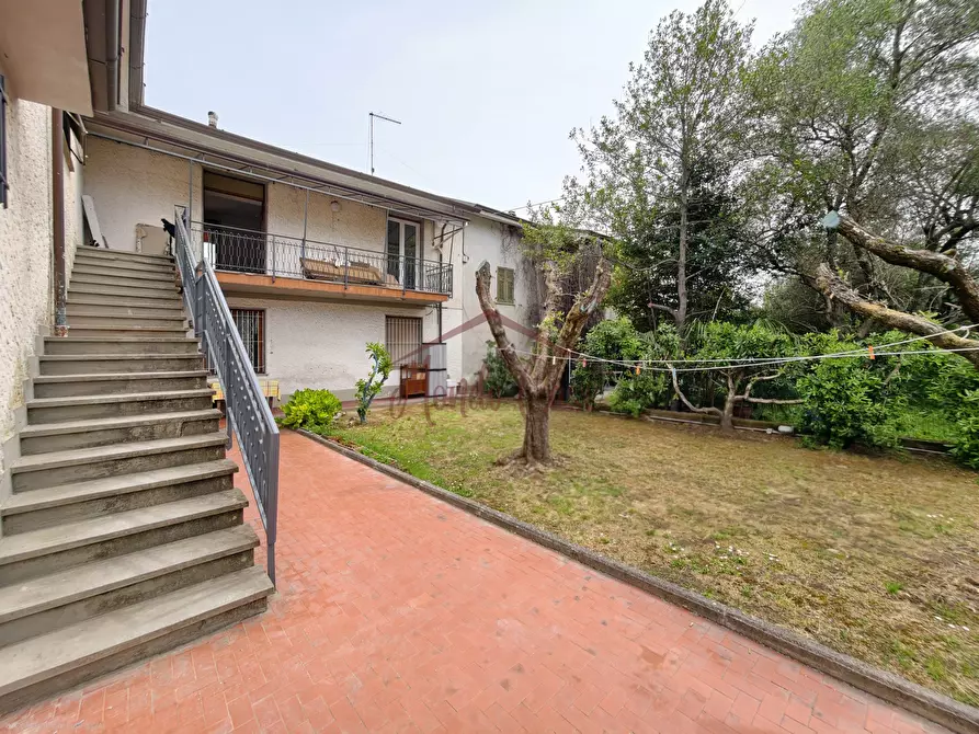 Immagine 56 di Porzione di casa in vendita  in Via Battifollo 53 a Sarzana