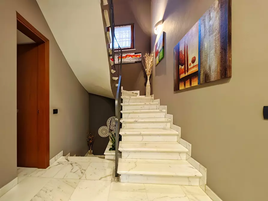 Immagine 9 di Villetta a schiera in vendita  in Via Fonda 11 a Fosdinovo