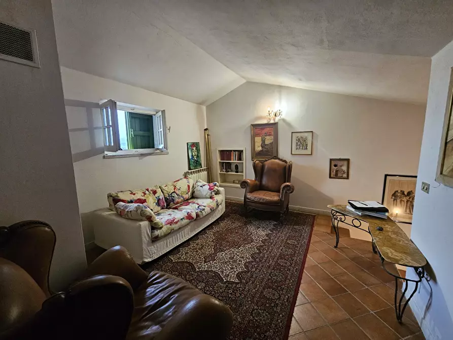 Immagine 31 di Villa in vendita  in Via Prulla 15 a Sarzana