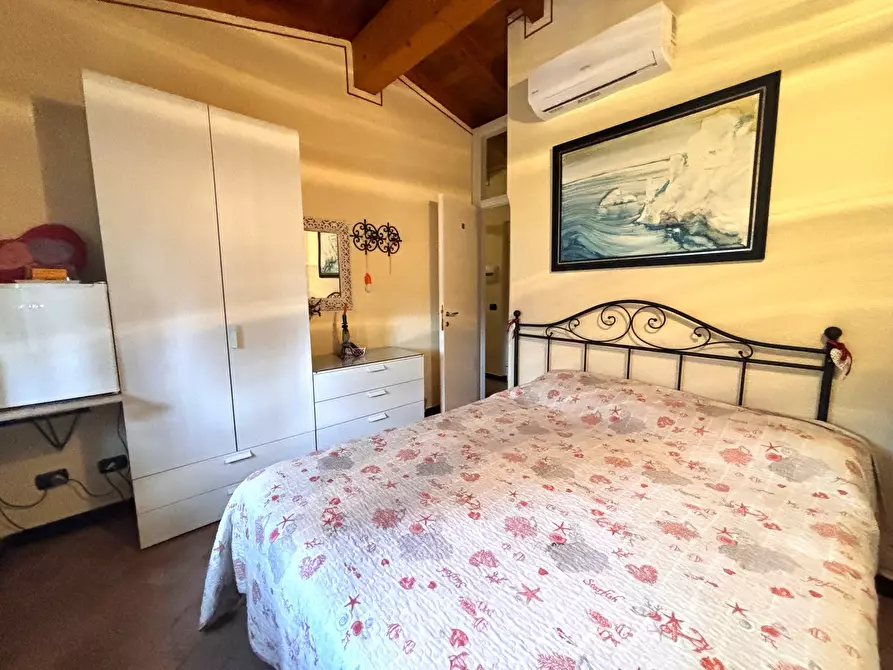 Immagine 34 di Villa in vendita  in Via Orlando Grosso 6 a Bonassola