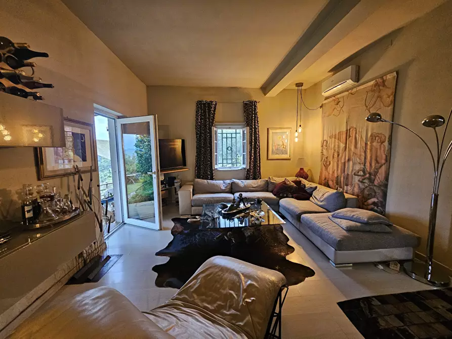 Immagine 49 di Villa in vendita  in Via Prulla 15 a Sarzana