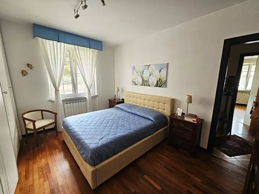 Immagine 11 di Trilocale in vendita  in Via XXV Aprile 44 a Ameglia