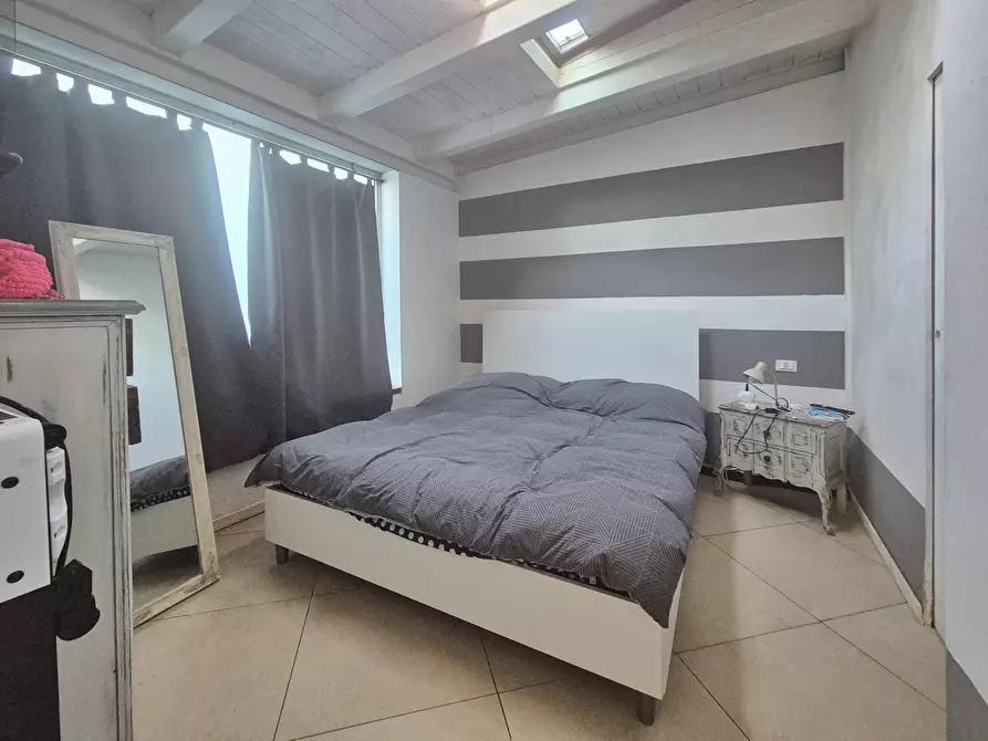 Immagine 9 di Bilocale in vendita  in Via Nave 16 a Sarzana