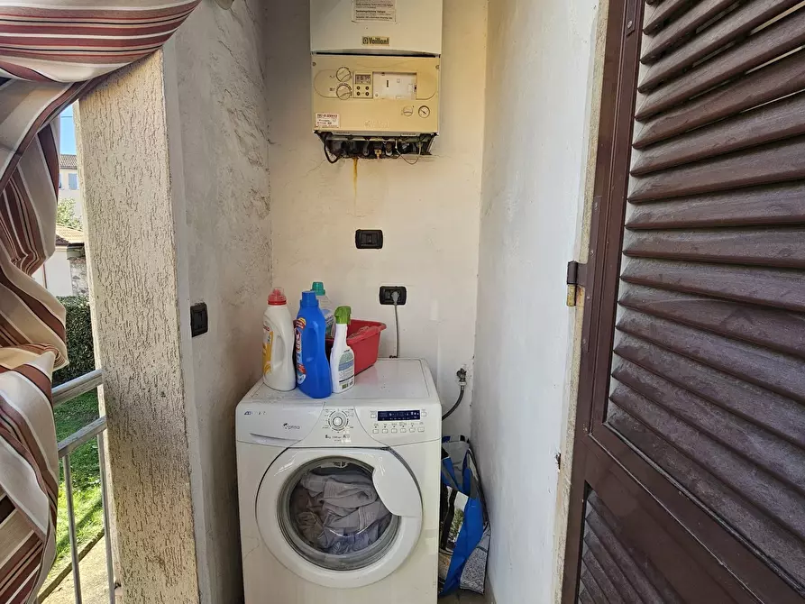 Immagine 27 di Porzione di casa in vendita  in Via San Francesco 8 a Sarzana