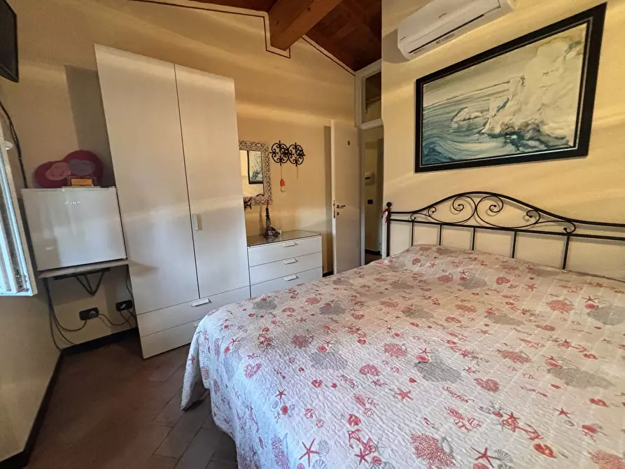 Immagine 37 di Villa in vendita  in Via Orlando Grosso 6 a Bonassola