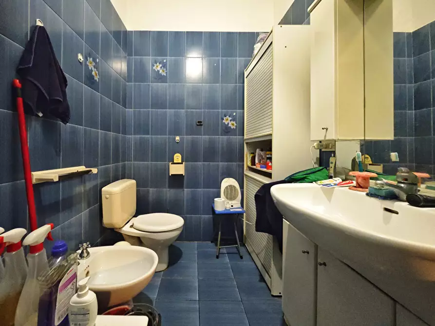 Immagine 52 di Quadrilocale in vendita  in Via Cigala a Sarzana