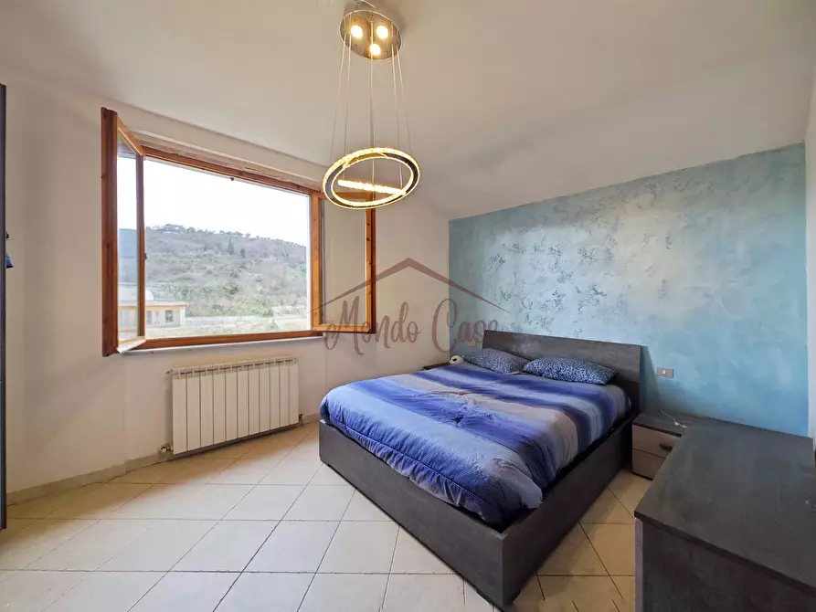 Immagine 12 di Trilocale in vendita  in Via Nave 83 a Sarzana