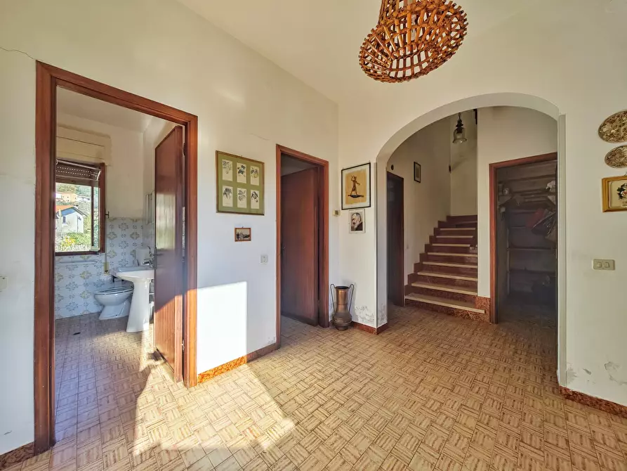 Immagine 4 di Casa indipendente in vendita  in Via della Grillaia 5 a Ortonovo