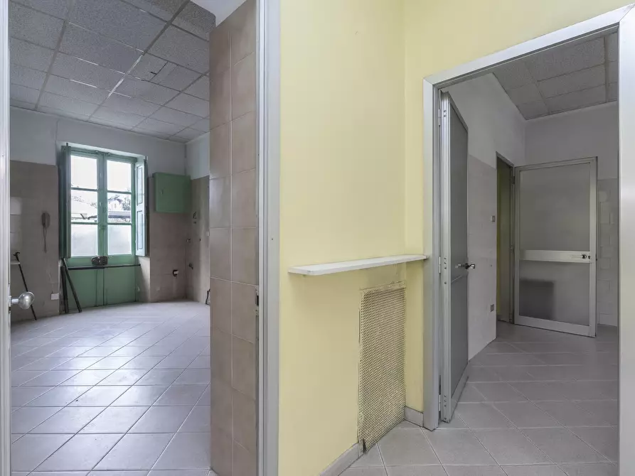 Immagine 6 di Ufficio in vendita  in Strada di Settimo 81 a Torino