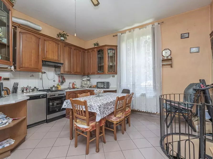 Immagine 5 di Villa in vendita  in Via Lucento 68 a Torino