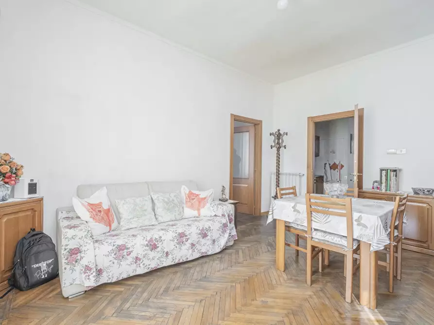 Immagine 13 di Trilocale in vendita  in Via Viterbo 123 a Torino