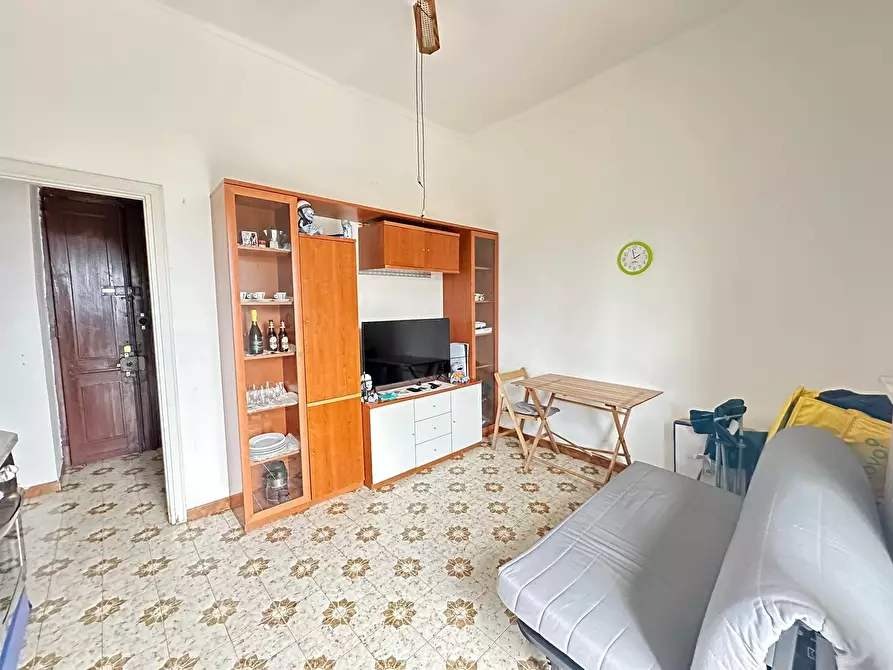 Immagine 14 di Bilocale in vendita  in Largo Borgaro 29 a Torino