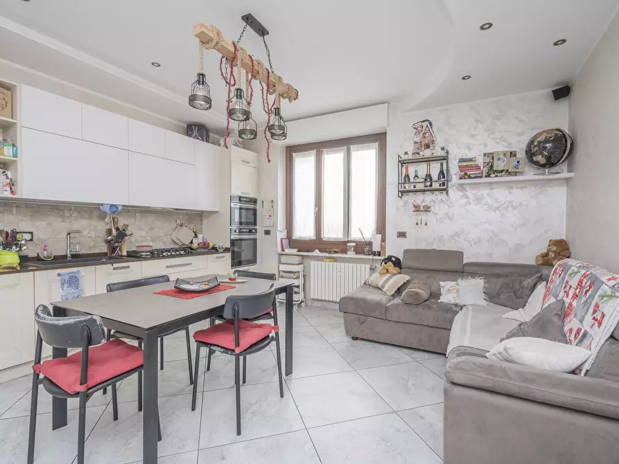 Immagine 8 di Trilocale in vendita  in Strada di Lanzo 140/A a Torino