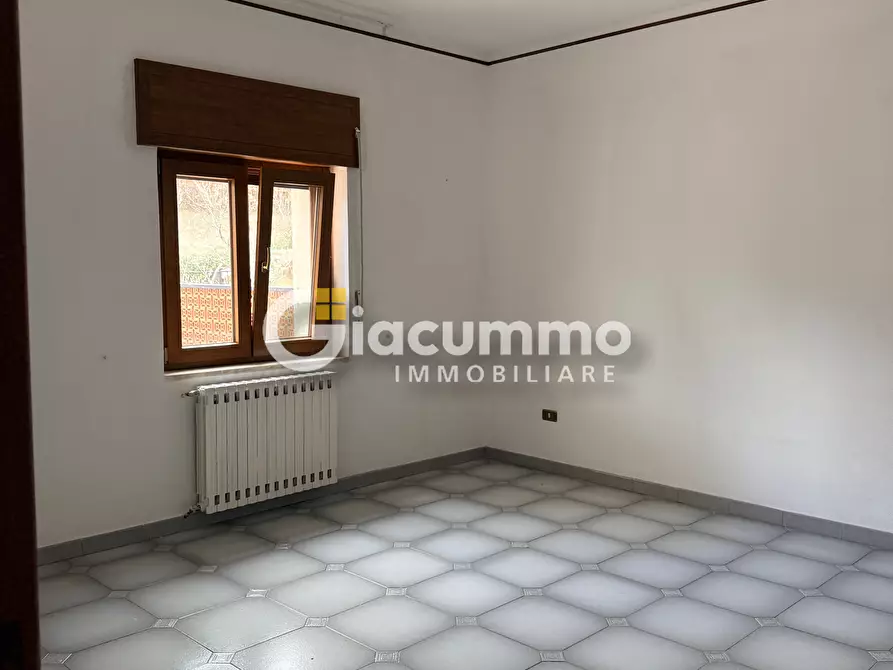 Immagine 38 di Casa bifamiliare in vendita  in Via Madrd a Potenza