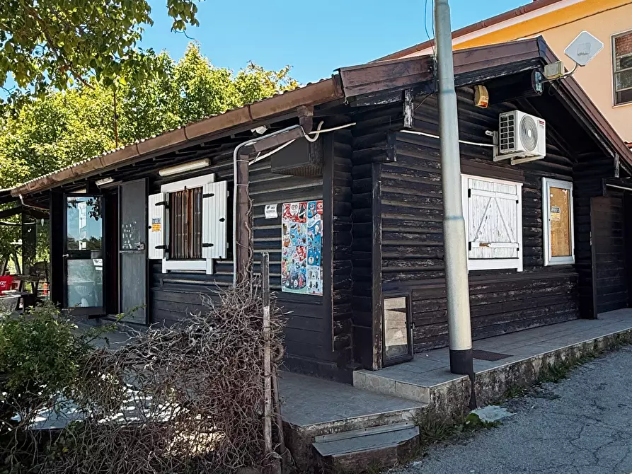 Immagine 1 di Bar / Ristorante in vendita  in Viale Della Libertà a Avigliano