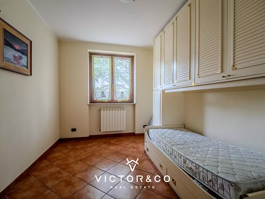 Immagine 38 di Casa bifamiliare in vendita  in Via Borghetto 4 a Casalino