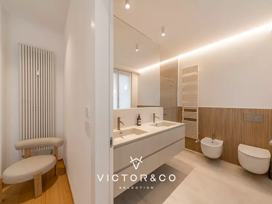 Immagine 22 di Attico in vendita  a Novara