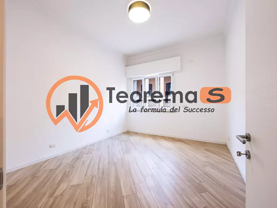 Immagine 13 di Trilocale in vendita  a Palermo