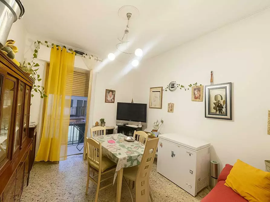 Immagine 10 di Quadrilocale in vendita  in Via Ruggerone da Palermo 52 a Palermo