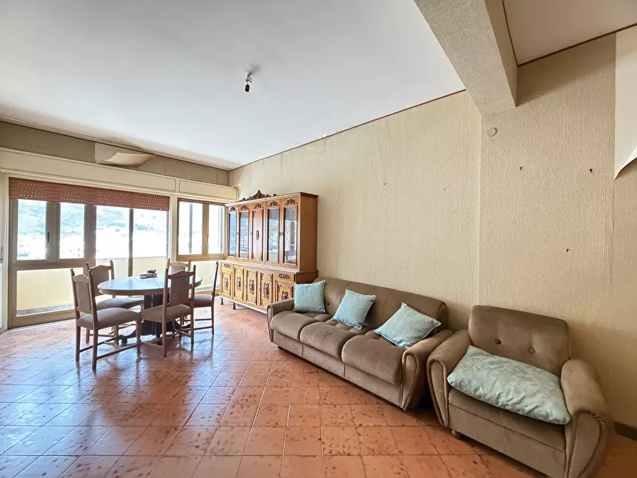 Immagine 4 di Quadrilocale in vendita  in Via Giovanni Guareschi a Palermo