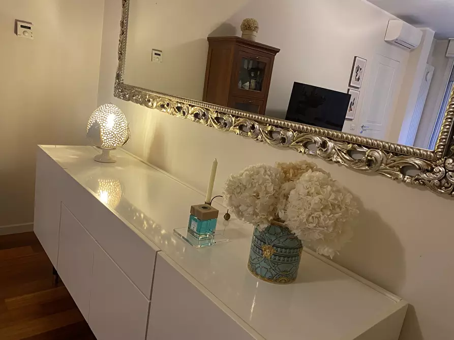 Immagine 8 di Bilocale in vendita  in Via Terracina 1 a Milano