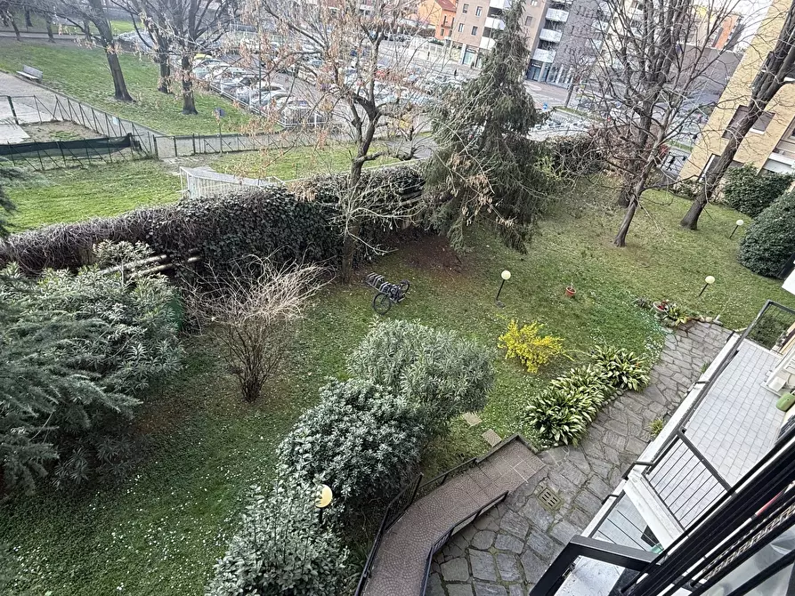 Immagine 108 di Pentalocale in vendita  in Via Roberto Moroni 7A a Sesto San Giovanni